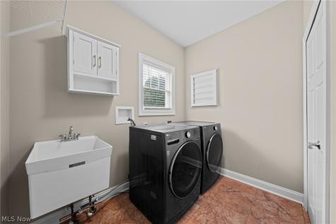 5158 Merrit Drive Sagamore Hills OH 44067