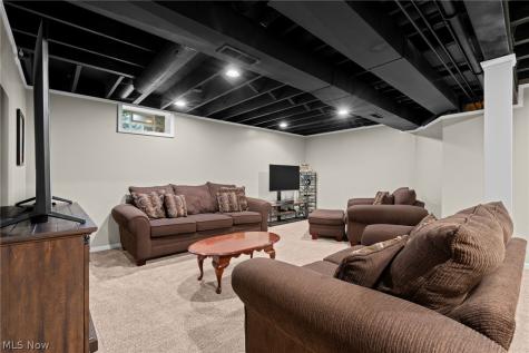 5158 Merrit Drive Sagamore Hills OH 44067