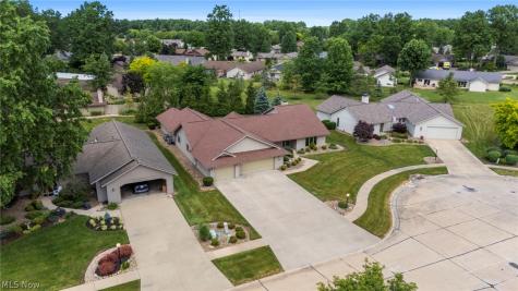 32672 Heron Circle North Ridgeville OH 44039