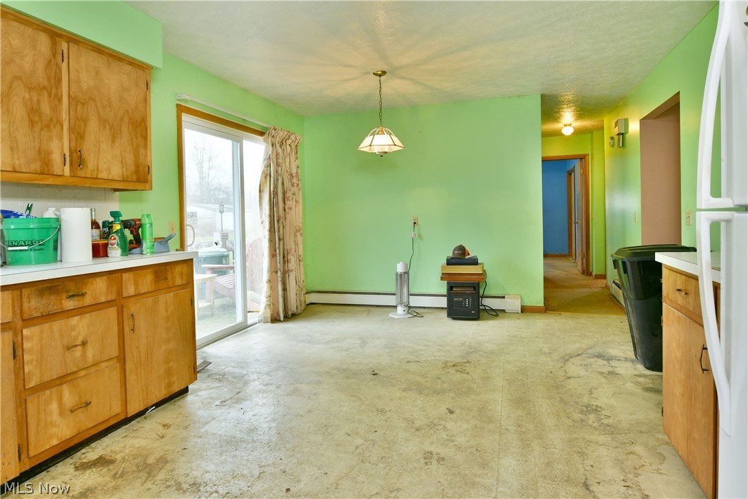 6111 Thompson Clark Road Bristolville OH 44402