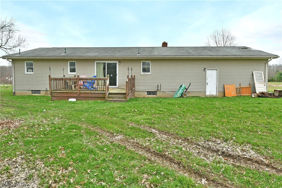 6111 Thompson Clark Road Bristolville OH 44402