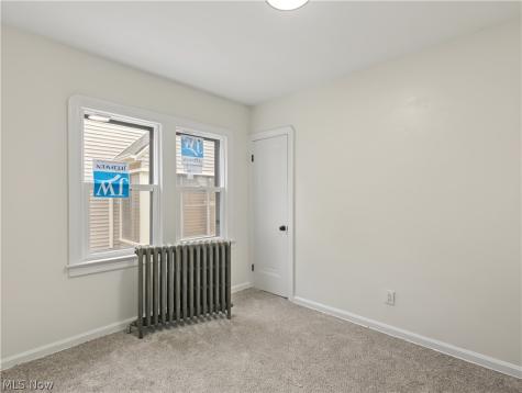 18104 Hiller Avenue Cleveland OH 44119