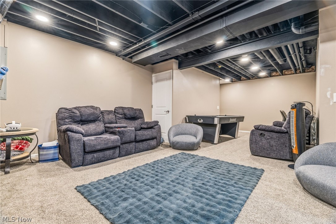 7230 Crusader Street SW Massillon OH 44646