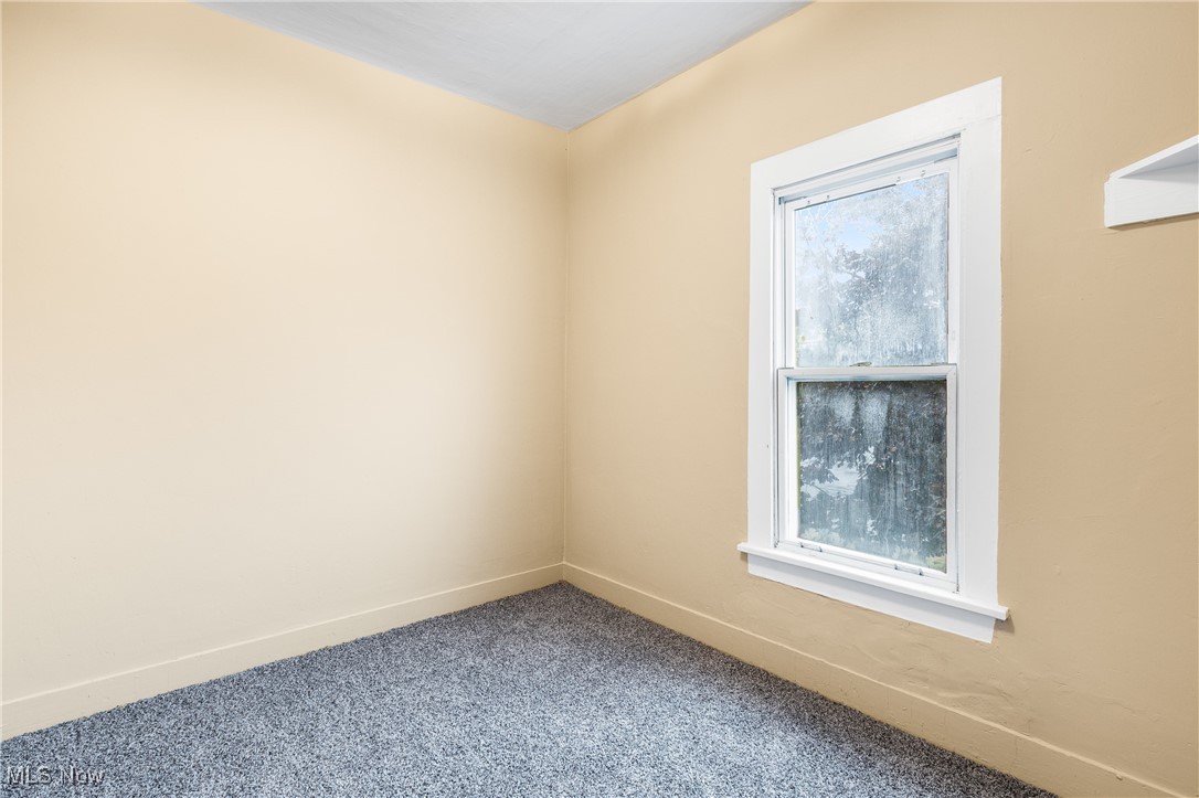 7529 State Line Burghill OH 44404