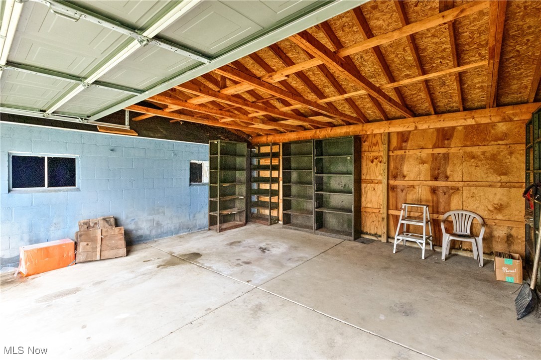 7529 State Line Burghill OH 44404