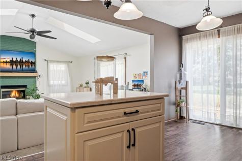 10490 Maryland Street Aurora OH 44202