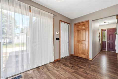 10490 Maryland Street Aurora OH 44202