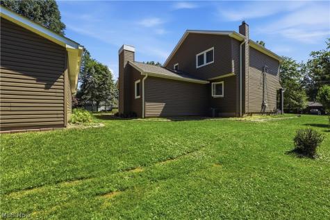 10490 Maryland Street Aurora OH 44202