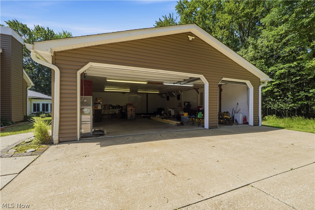 10490 Maryland Street Aurora OH 44202