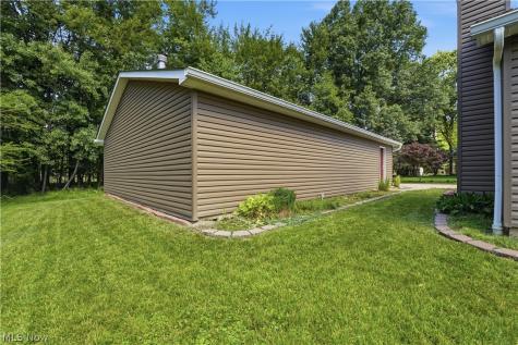 10490 Maryland Street Aurora OH 44202