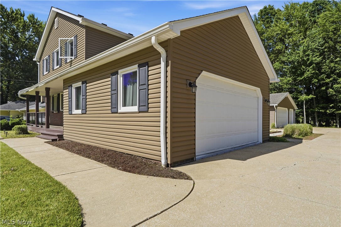 10490 Maryland Street Aurora OH 44202