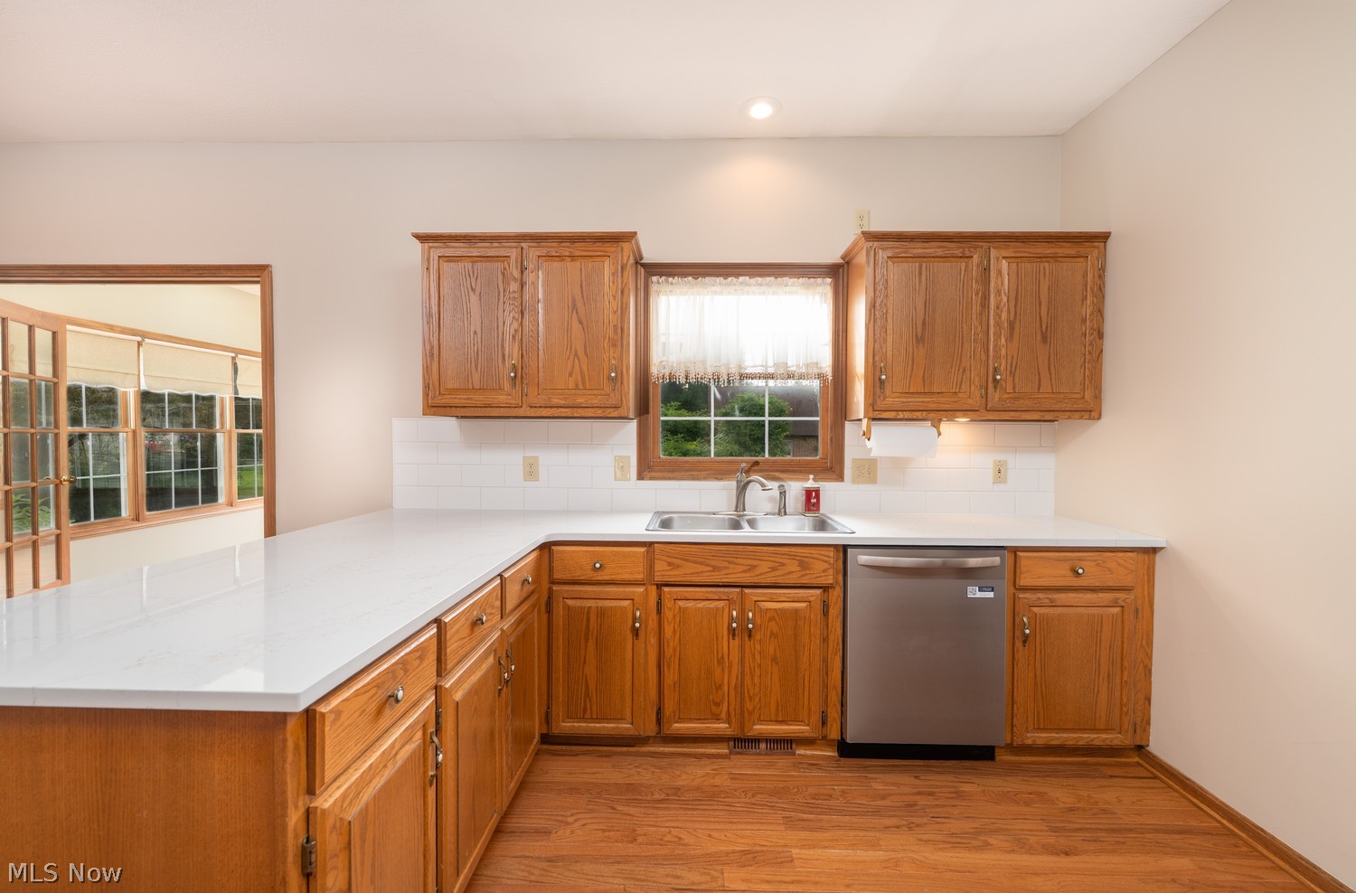 108 E 14th Street Dover OH 44622
