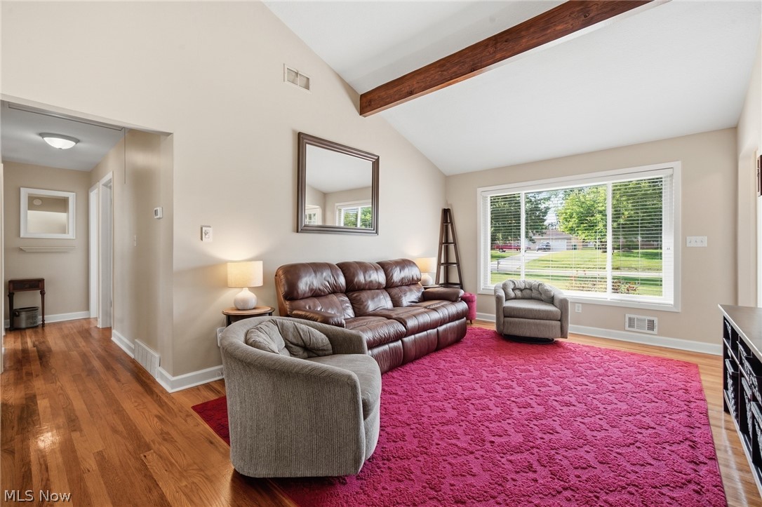 567 Twilight Drive Seven Hills OH 44131