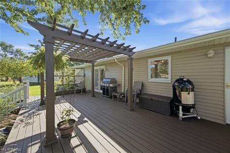 567 Twilight Drive Seven Hills OH 44131