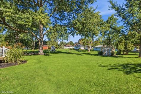 567 Twilight Drive Seven Hills OH 44131