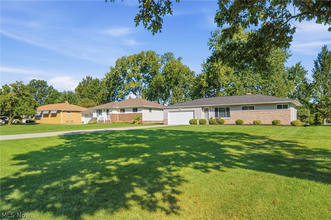 567 Twilight Drive Seven Hills OH 44131