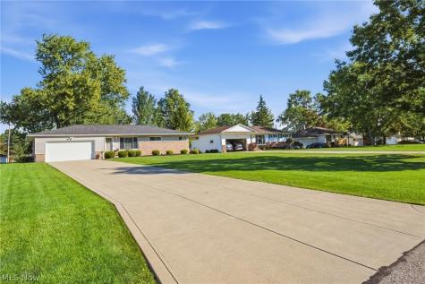 567 Twilight Drive Seven Hills OH 44131