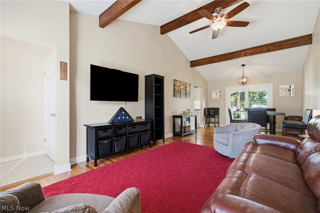 567 Twilight Drive Seven Hills OH 44131