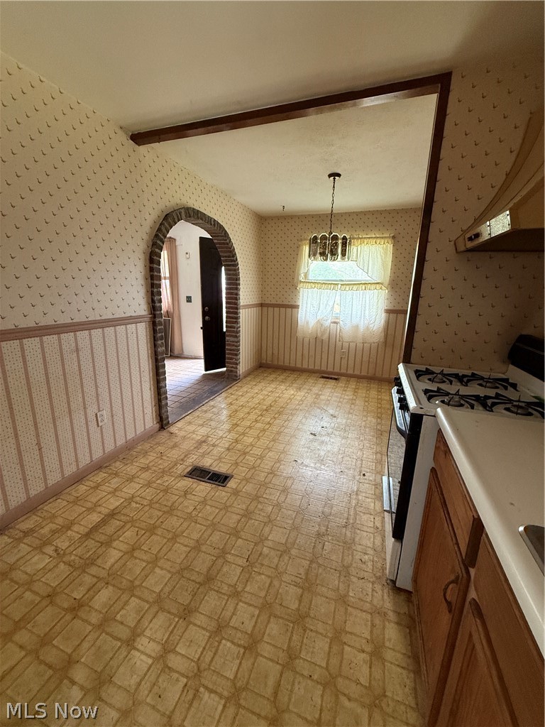 7004 Roe Boulevard Madison OH 44057
