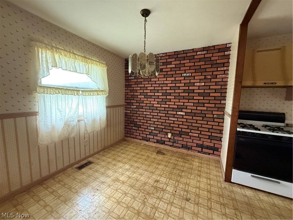 7004 Roe Boulevard Madison OH 44057