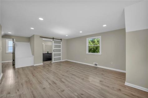 13510 Rockside Road Garfield Heights OH 44125