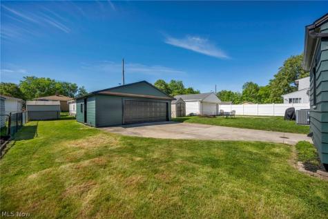 13510 Rockside Road Garfield Heights OH 44125