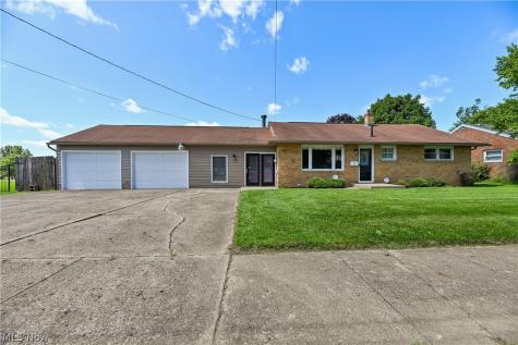 1211 Benskin Avenue SW Canton OH 44710
