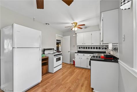 1211 Benskin Avenue SW Canton OH 44710