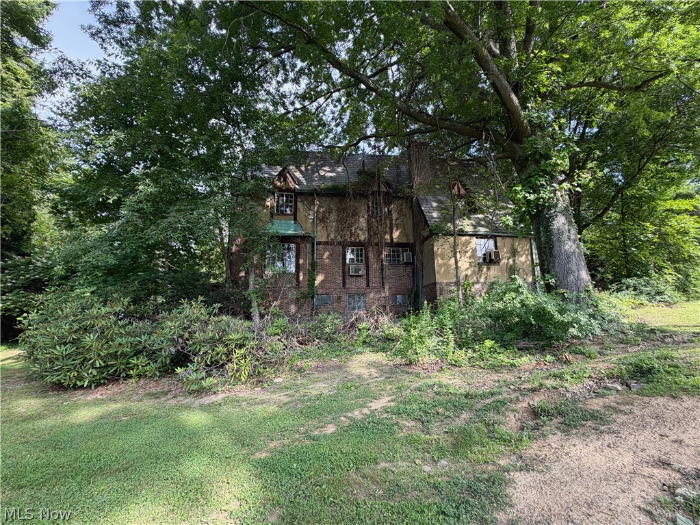 946 Park Boulevard W East Liverpool OH 43920