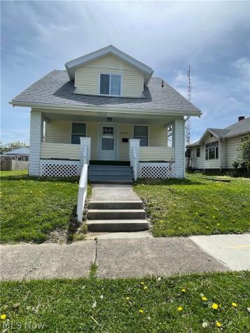 679 W Oregon Avenue Sebring OH 44672
