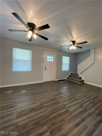 679 W Oregon Avenue Sebring OH 44672