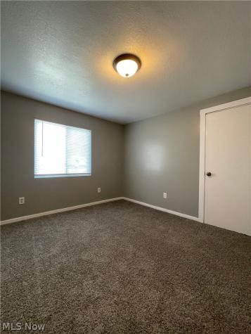 679 W Oregon Avenue Sebring OH 44672