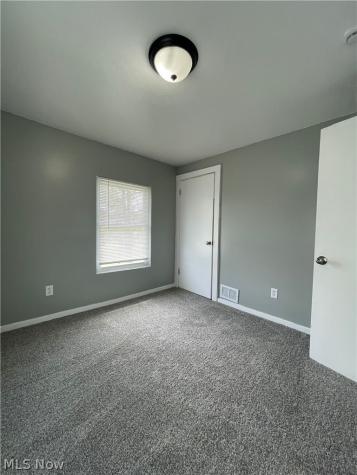 679 W Oregon Avenue Sebring OH 44672