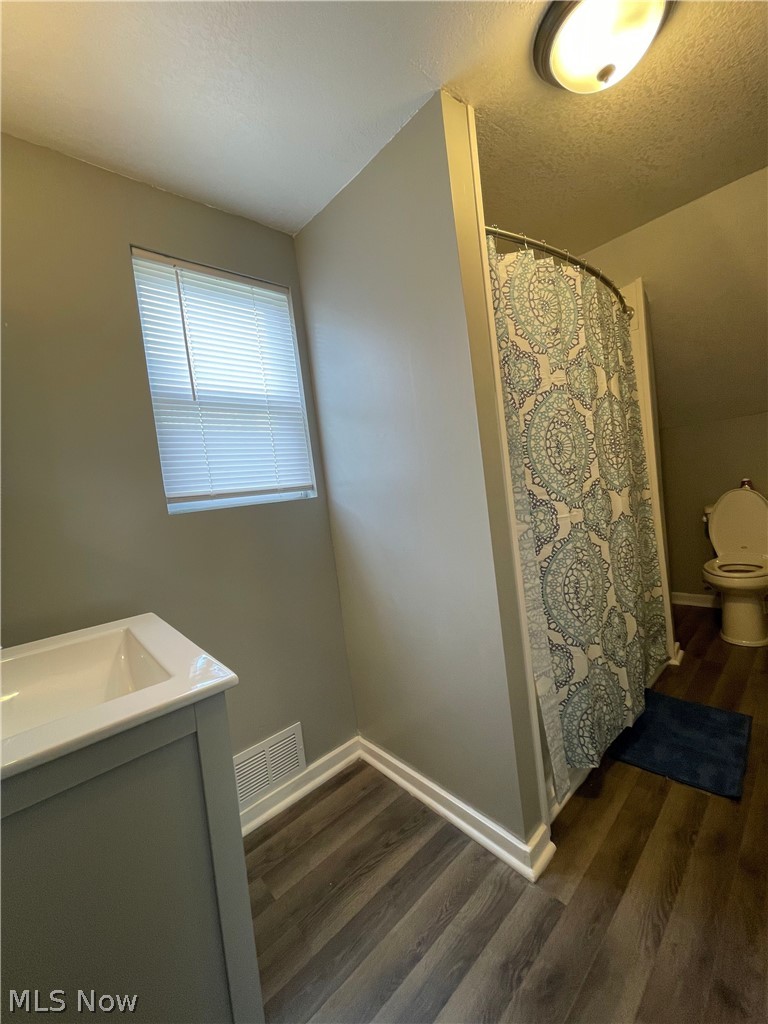 679 W Oregon Avenue Sebring OH 44672