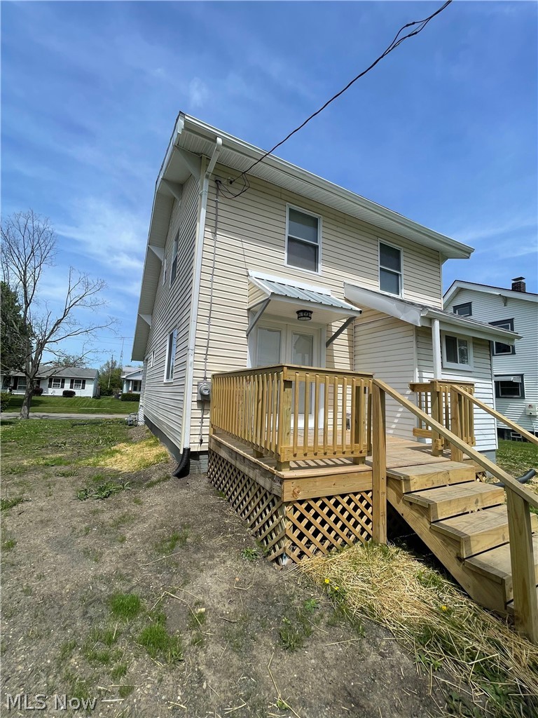 679 W Oregon Avenue Sebring OH 44672