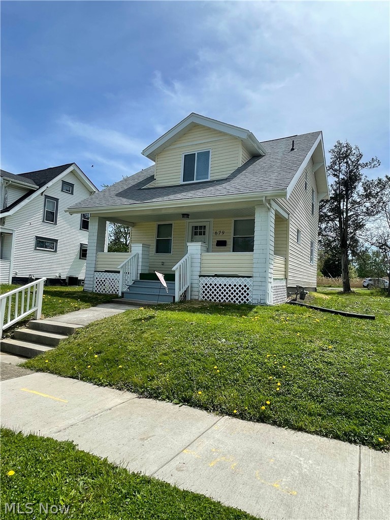 679 W Oregon Avenue Sebring OH 44672
