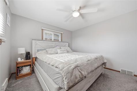 1118 Valley Drive NW North Canton OH 44720