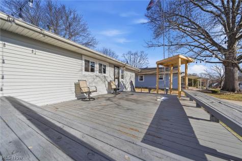 1118 Valley Drive NW North Canton OH 44720