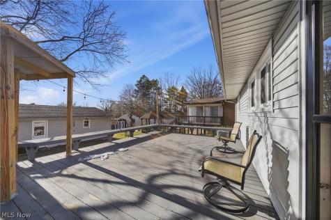 1118 Valley Drive NW North Canton OH 44720