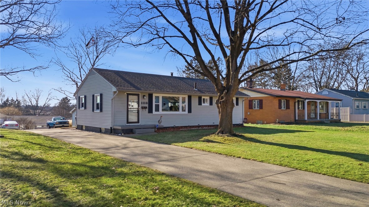 1118 Valley Drive NW North Canton OH 44720