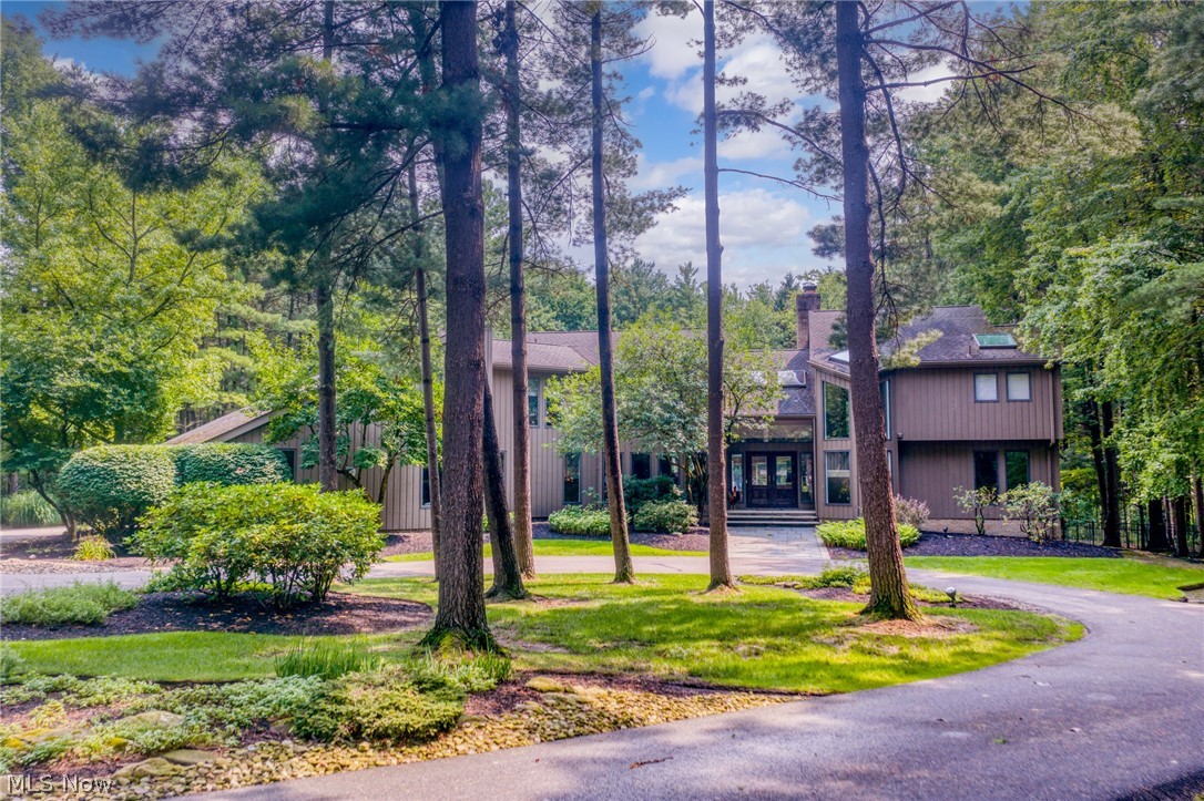 50 East Juniper Lane Moreland Hills OH 44022