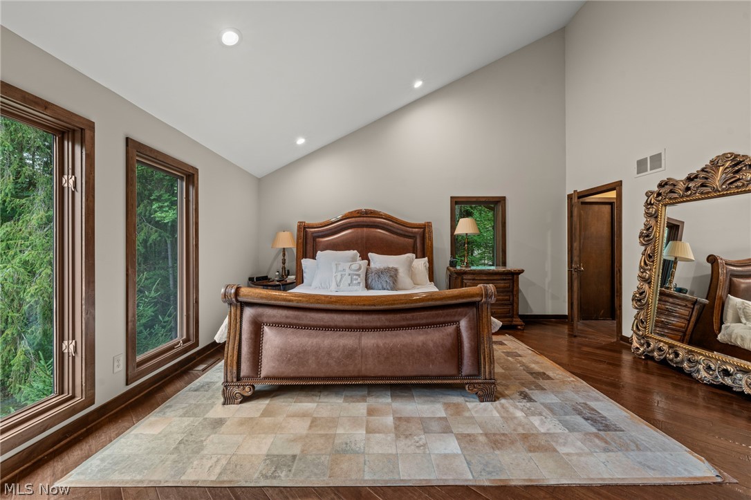 50 East Juniper Lane Moreland Hills OH 44022
