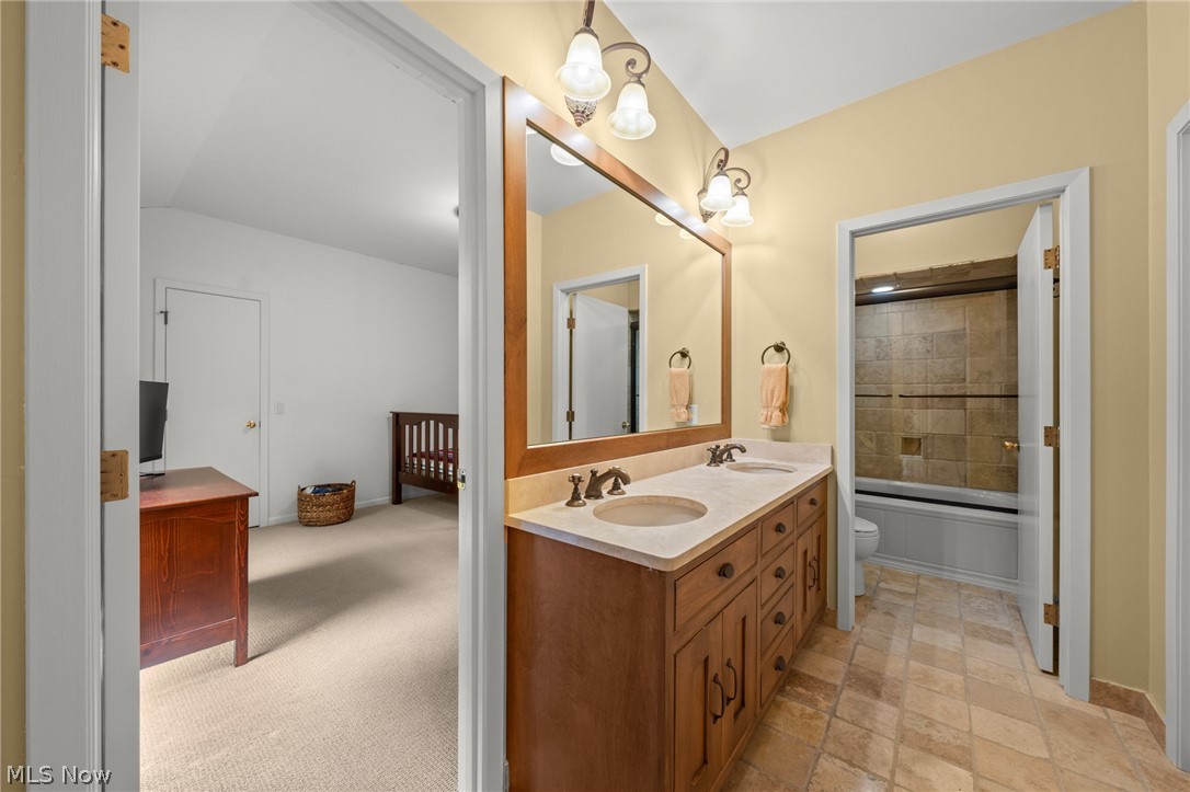 50 East Juniper Lane Moreland Hills OH 44022