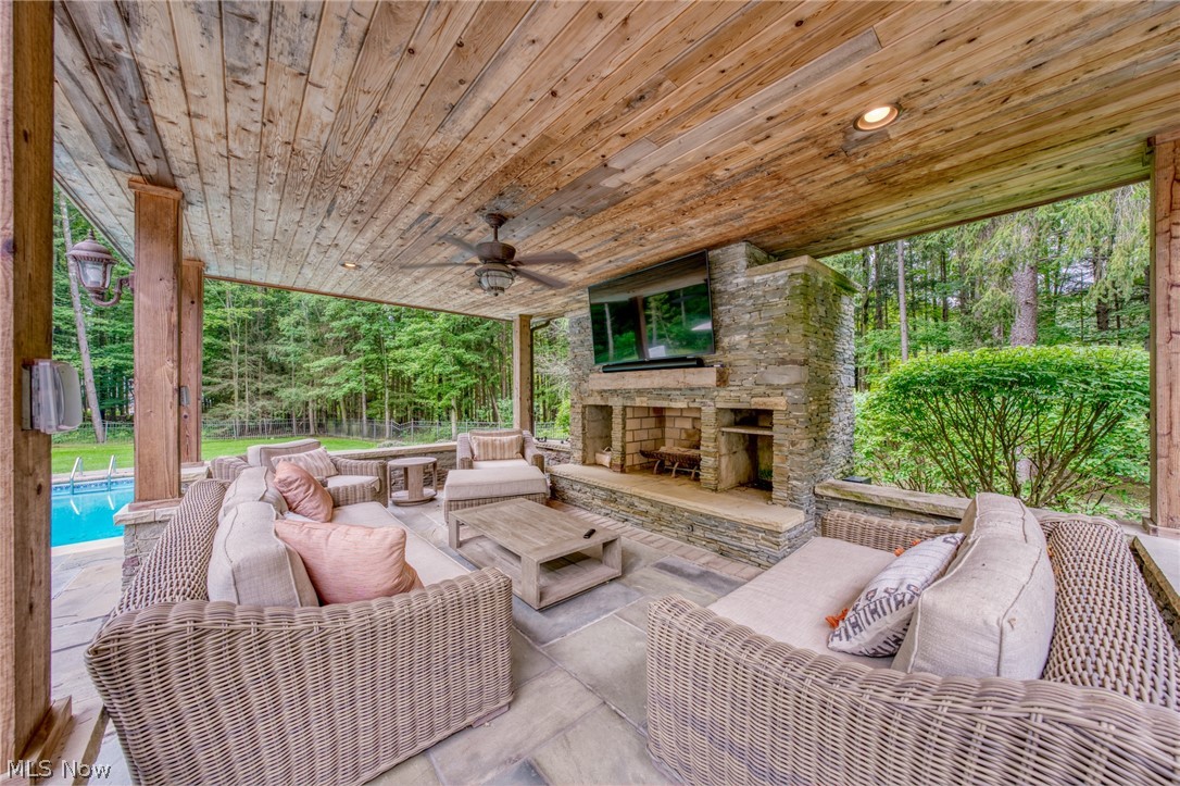 50 East Juniper Lane Moreland Hills OH 44022