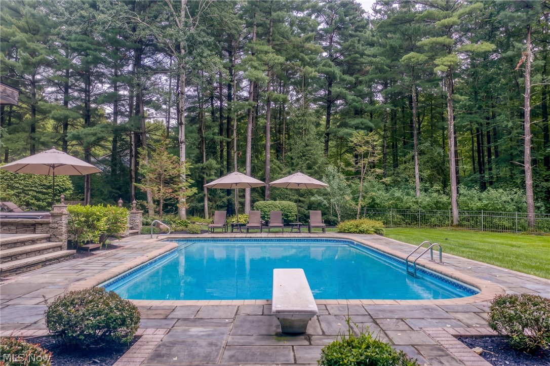 50 East Juniper Lane Moreland Hills OH 44022