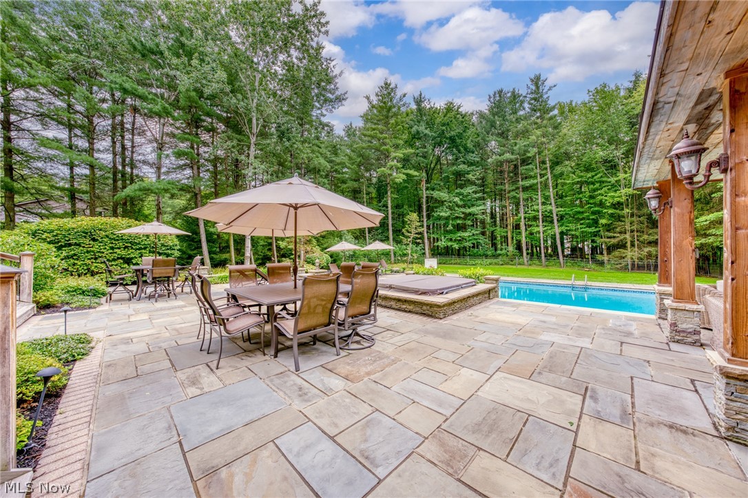 50 East Juniper Lane Moreland Hills OH 44022