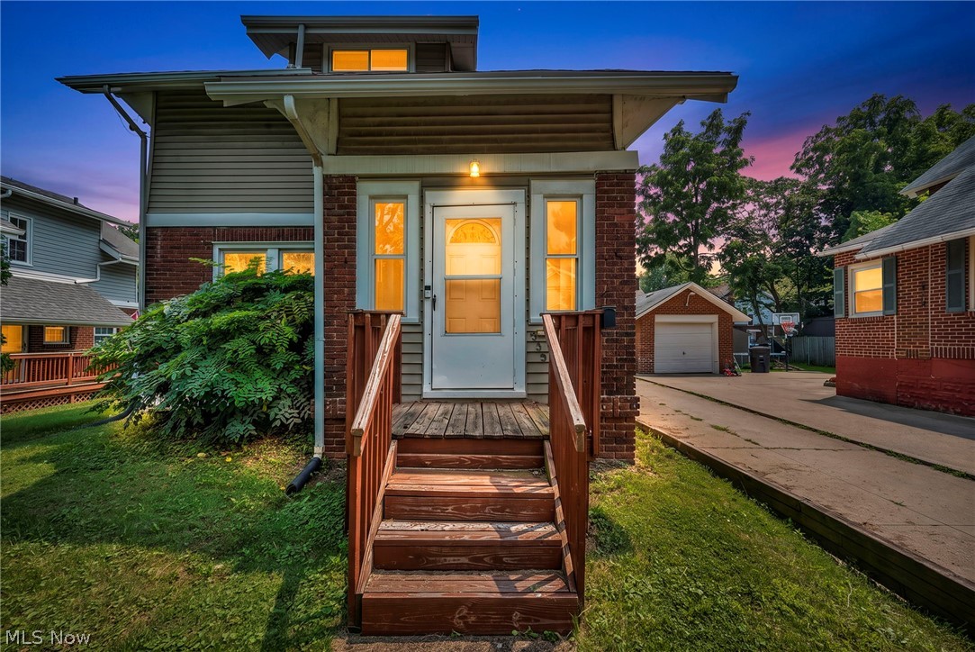 535 Brittain Road Akron OH 44305