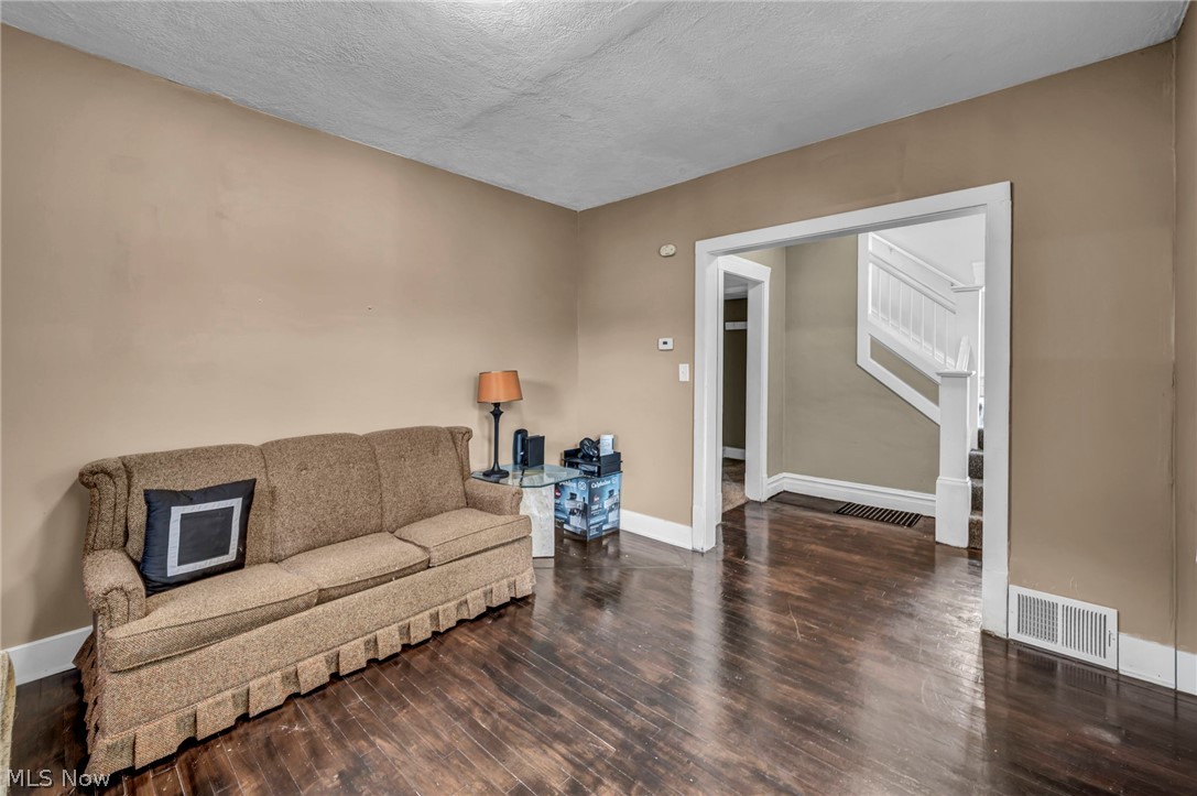 535 Brittain Road Akron OH 44305