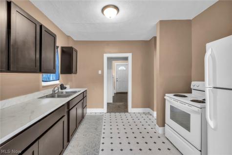 535 Brittain Road Akron OH 44305