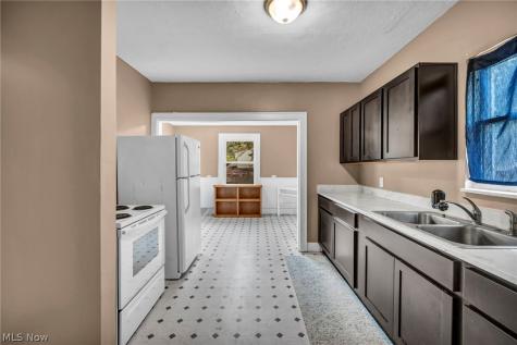 535 Brittain Road Akron OH 44305